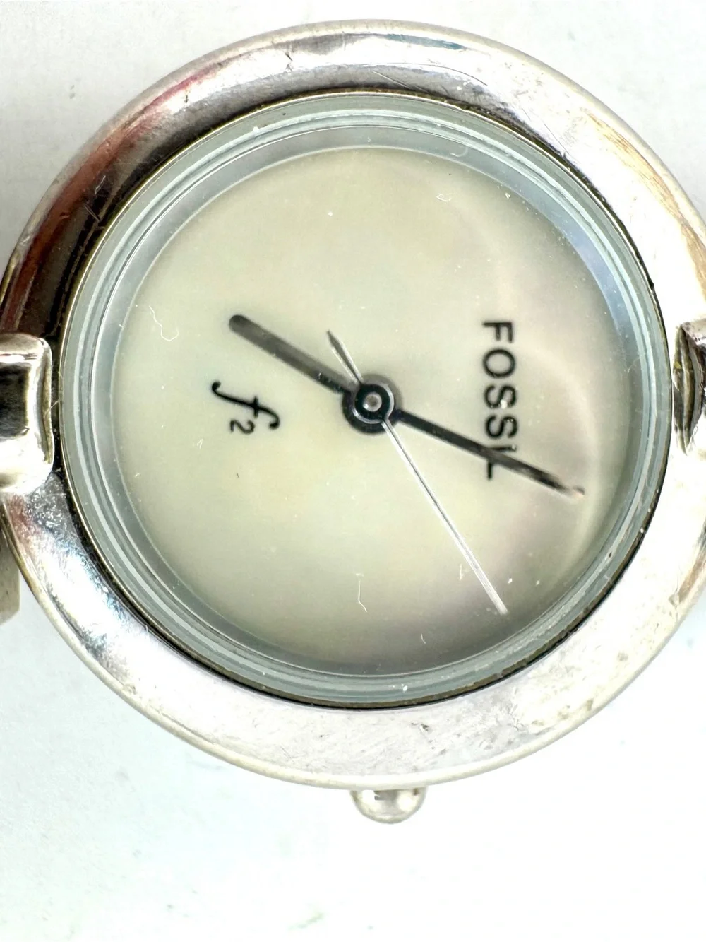 Vintage Y2K Fossil Women's Silver Bracelet Watch with Mother-of-Pearl Dial